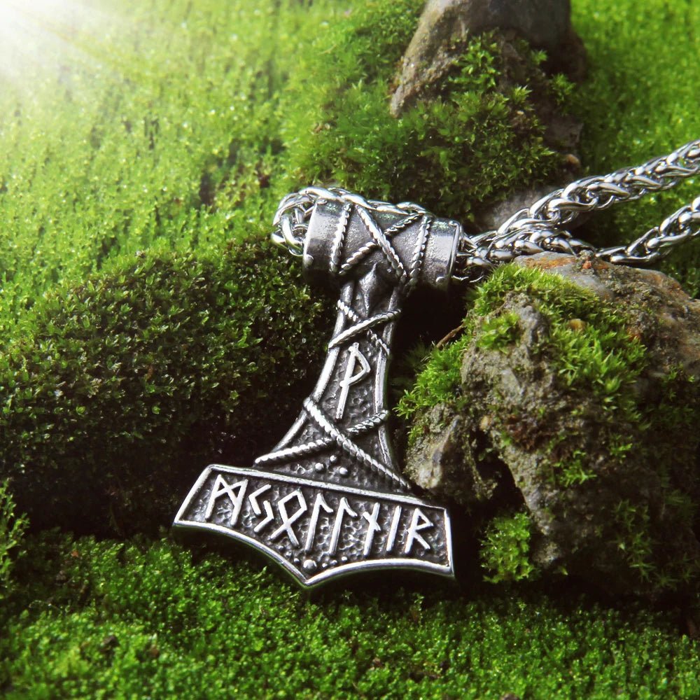 Heavy Thor’s Hammer Pendant - Draugr