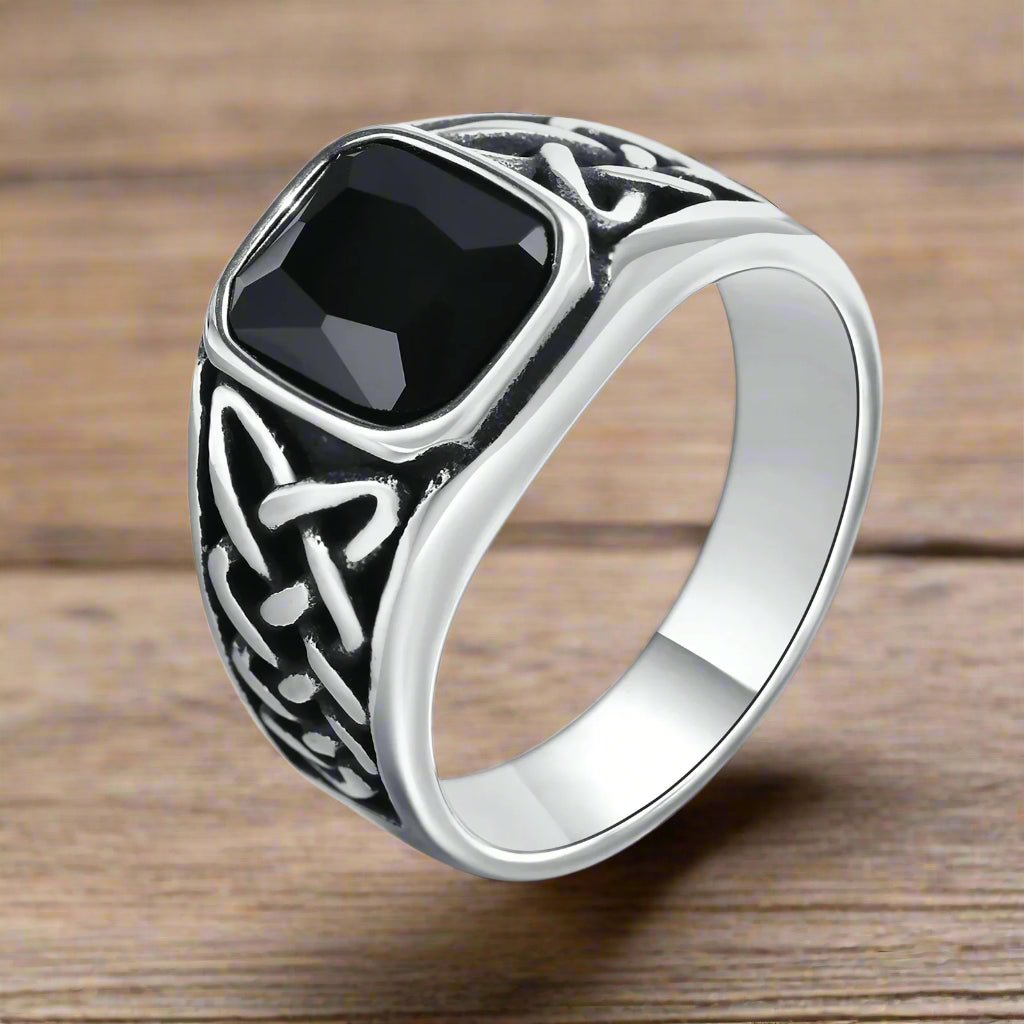 Viking Signet Ring - Draugr